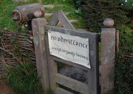 Hobbit Gate, New Zealand